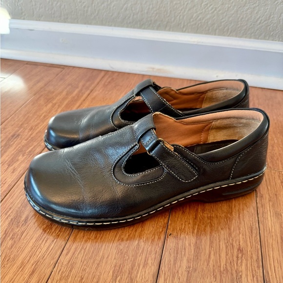 Softspots Shoes - Softspot Avenue Mary Janes Black Leather Shoes Women’s 9.5 W